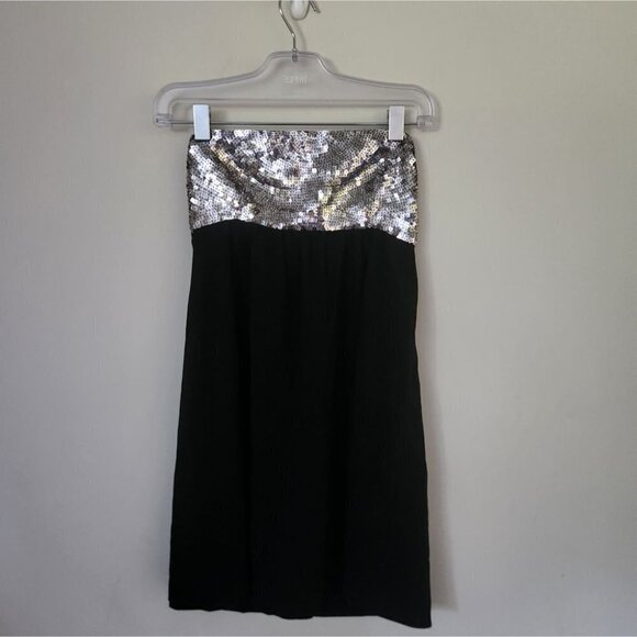 THEORY | Lensley dress strapless sequins black Wool Silk sz 2 - Picture 2 of 5